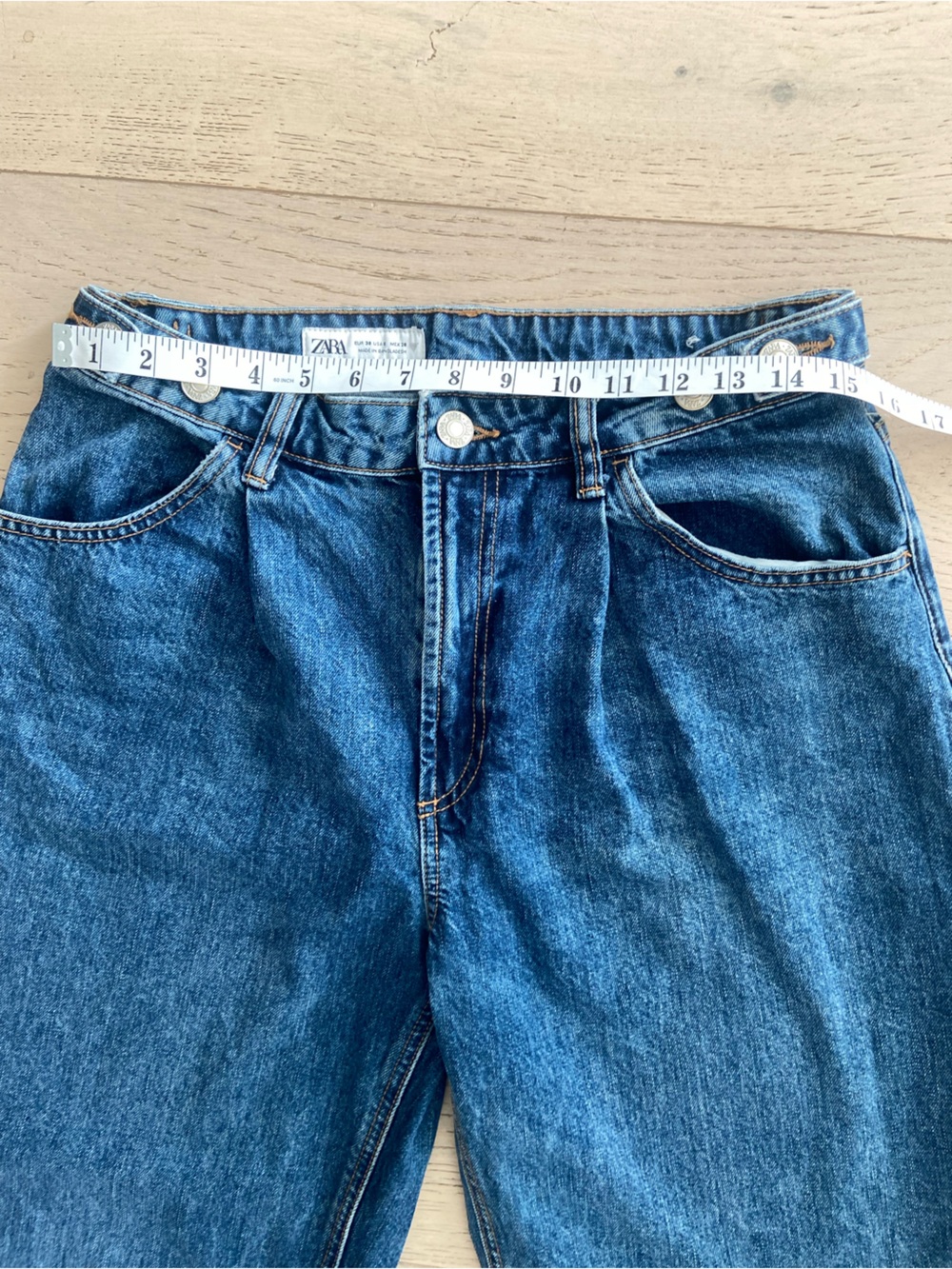 ZARA Barrel Ankle Jeans Size 6 Medium Wash Cinch Waist Horseshoe Denim EUC - Picture 6 of 8
